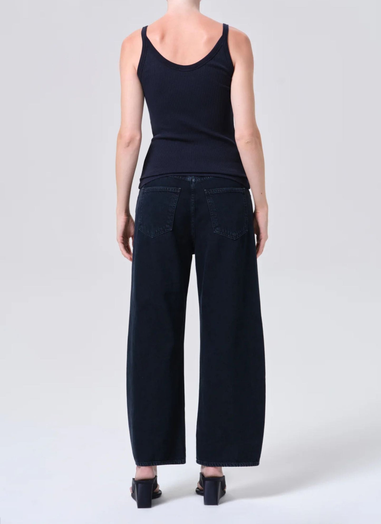 Low Curve Crushed Jeans - Black