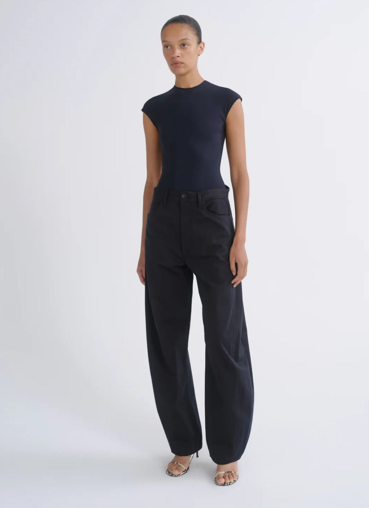 Luna Twill Trousers - Dark Navy Black