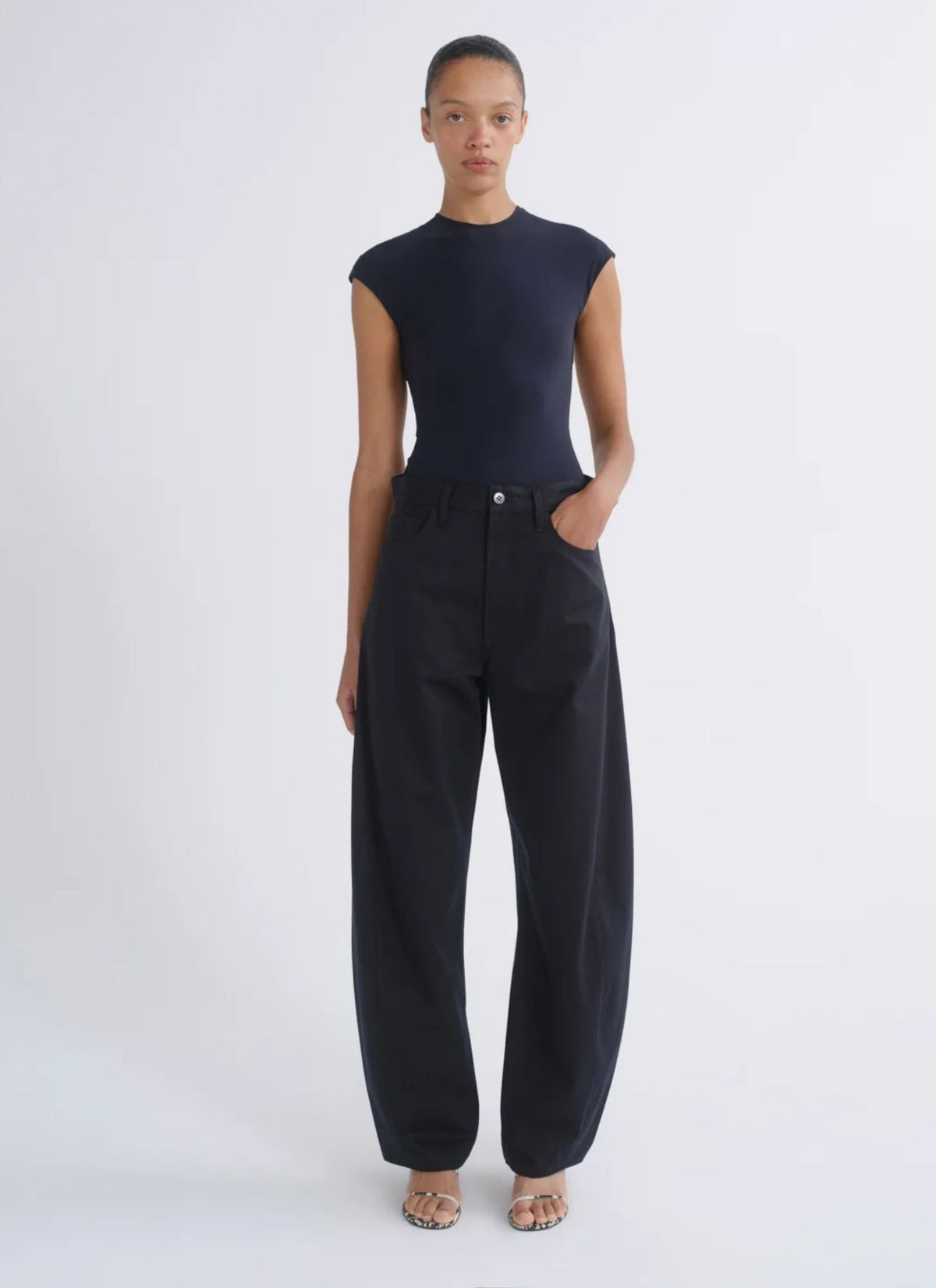 Luna Twill Trousers - Dark Navy Black