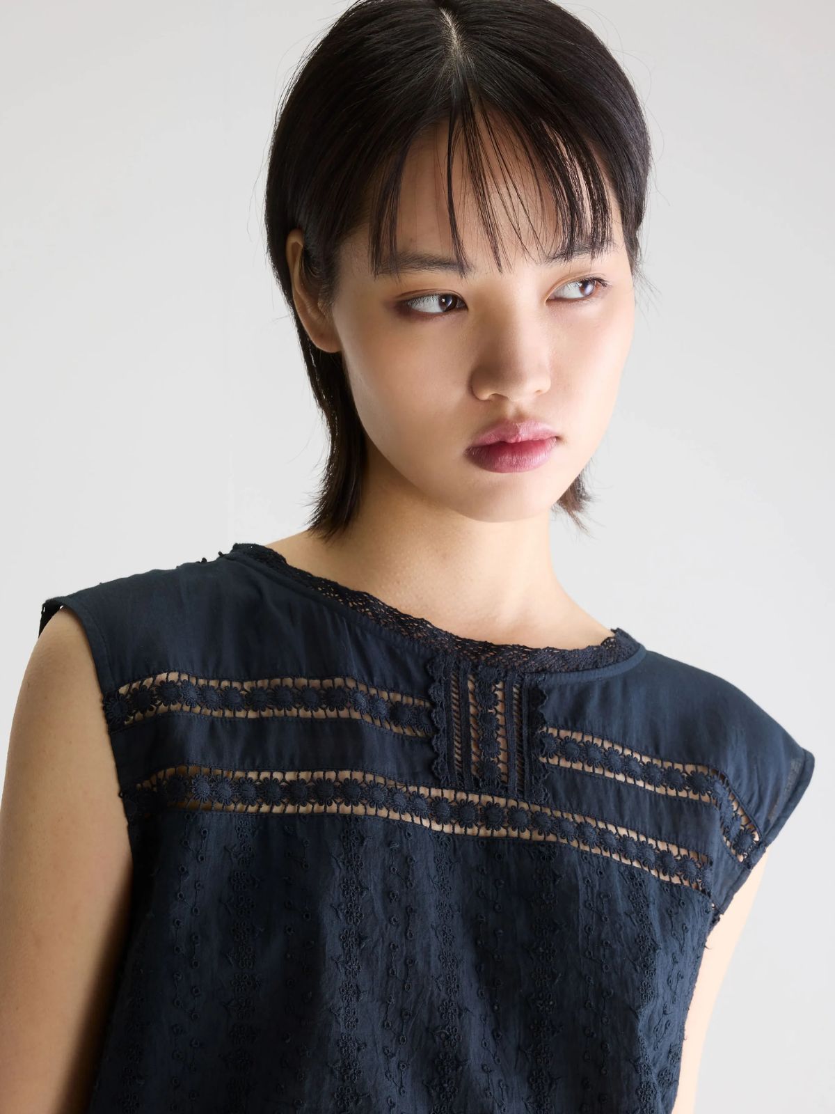 Donna Embroidered Top - Charcoal