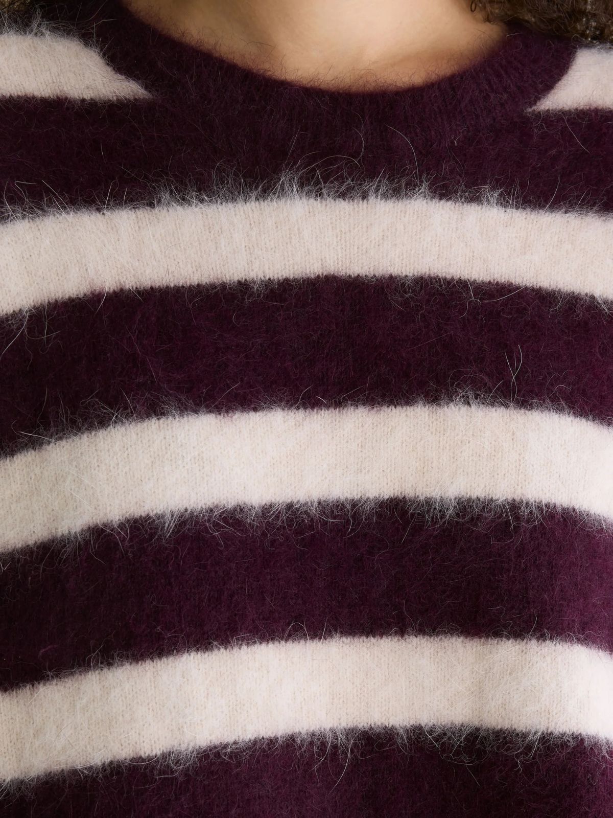 Datus Stripe Knit - Cream & Burgundy