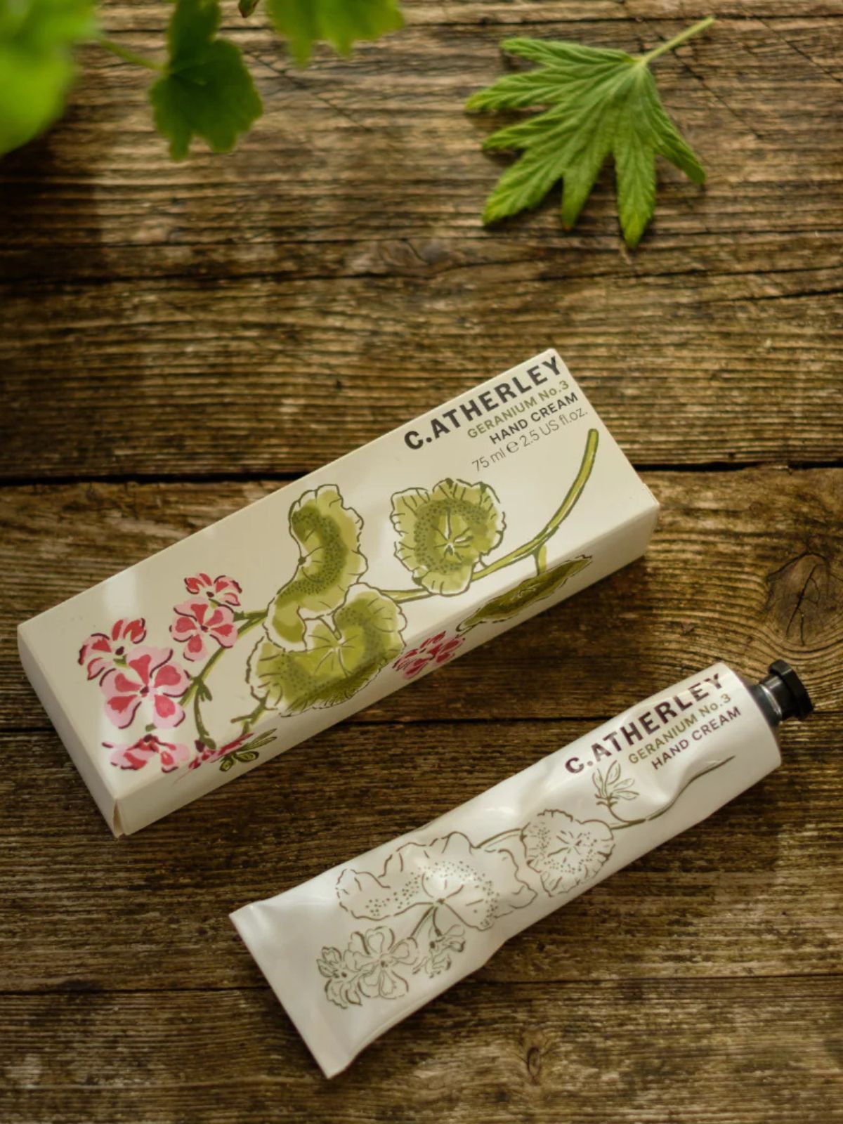 Iris Fashion - C.ATHERLEY - NO3 - Hand-Cream - Geranium