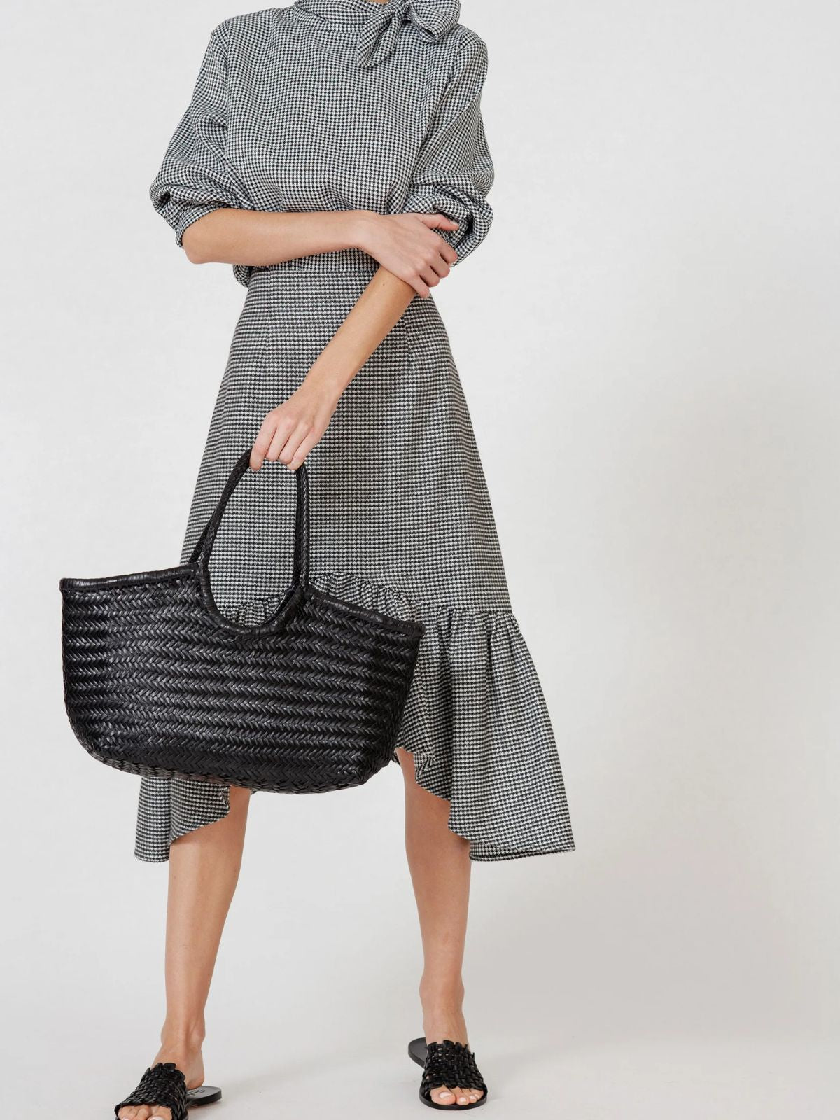 Nantucket Handwoven Big Basket - Black