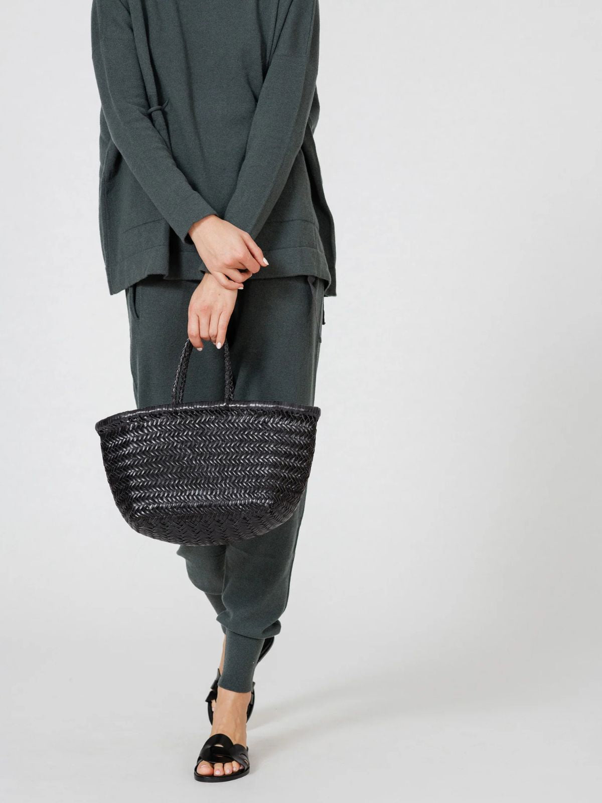 Bamboo Triple Jump Small Basket Bag - Black