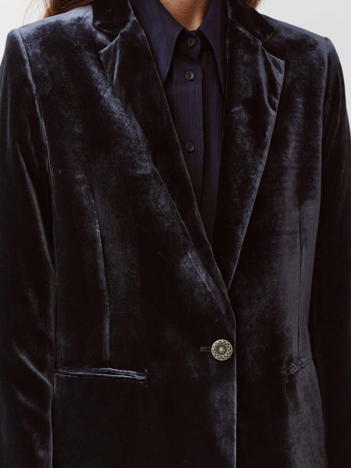 Vikelo Velvet Jacket - Navy