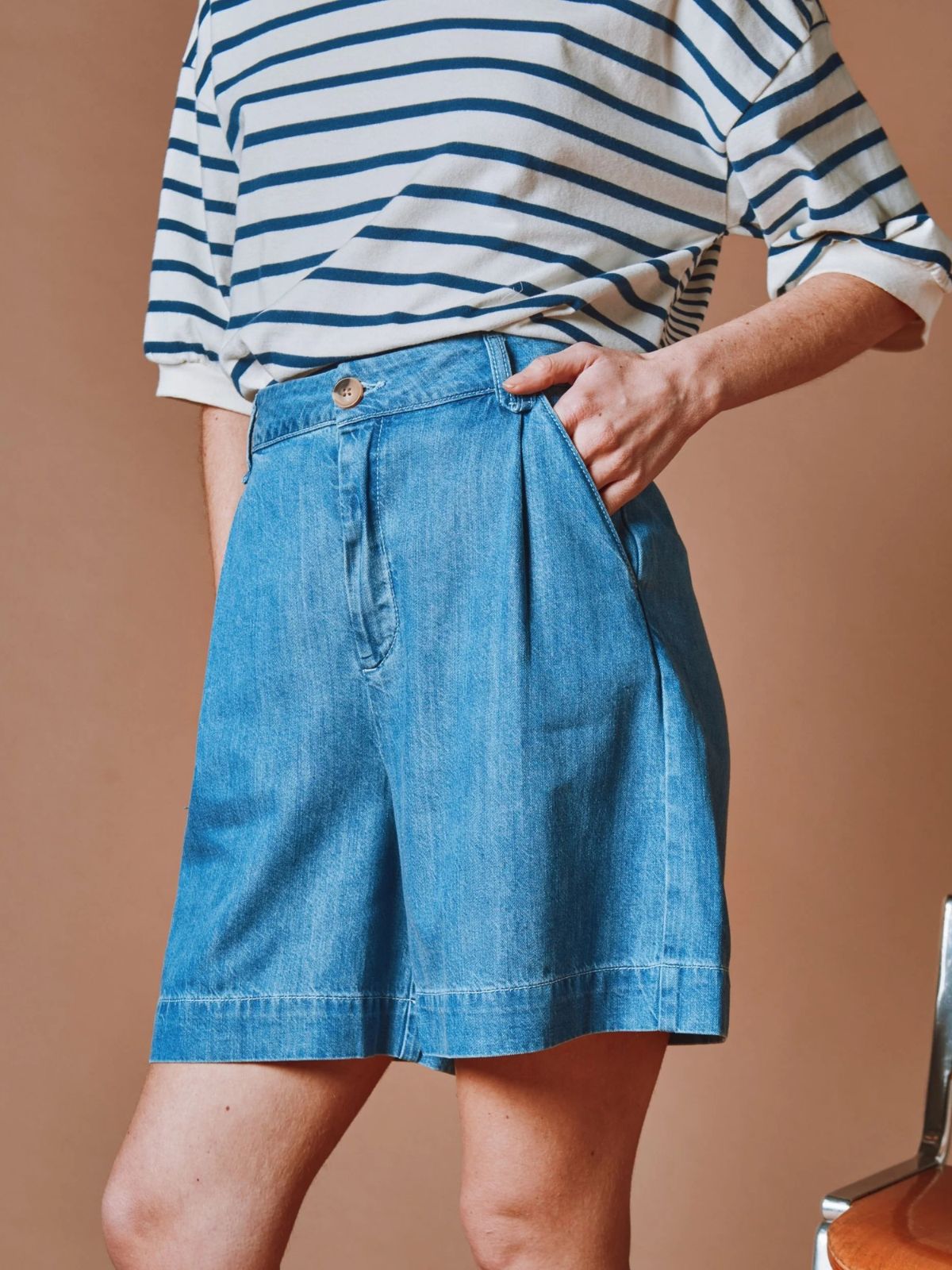 Derek  Bermuda Shorts - Bleached Denim