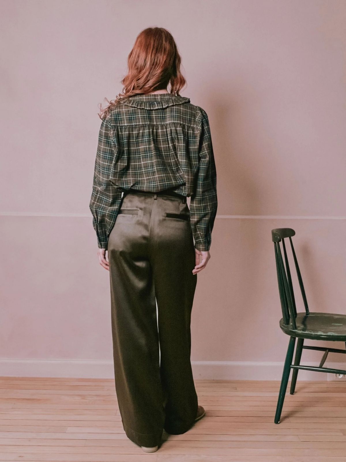 Eboto Collar Blouse - Brown