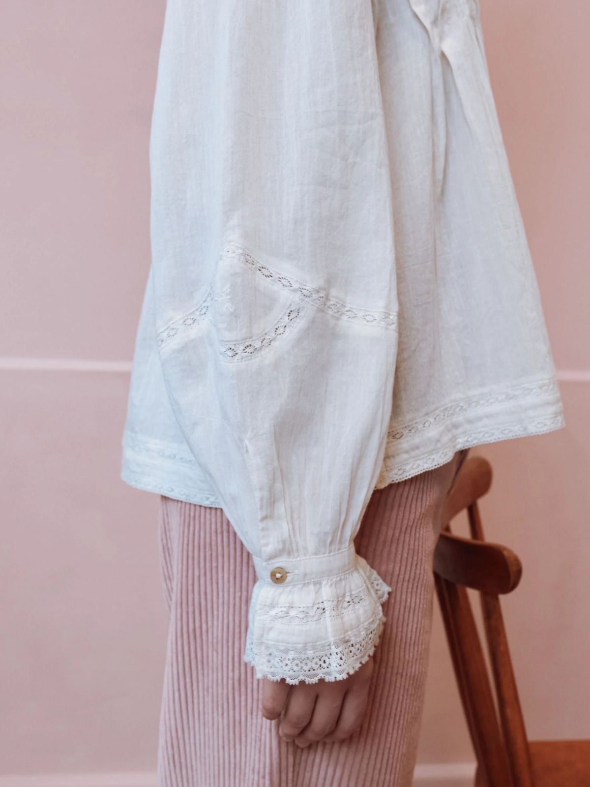 Elisabeth Embroidered Blouse - Ecru