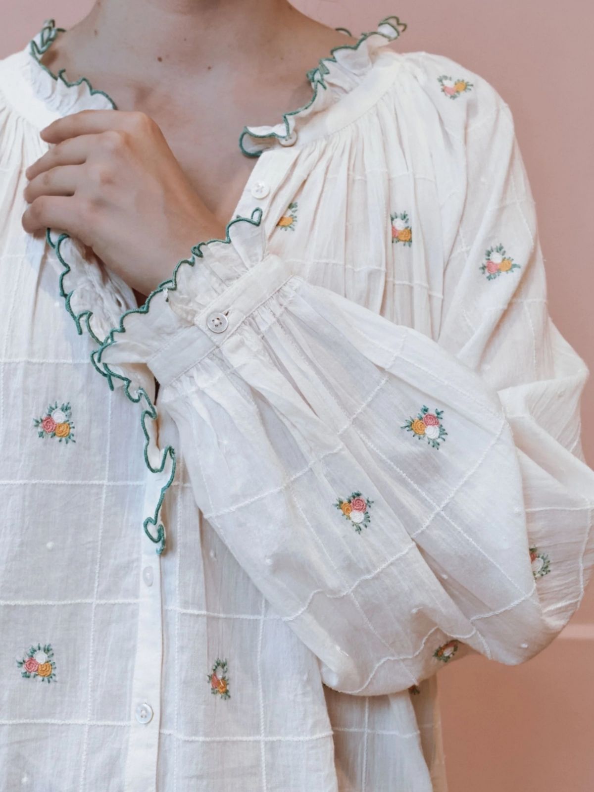 Elyana floral Blouse - Ecru