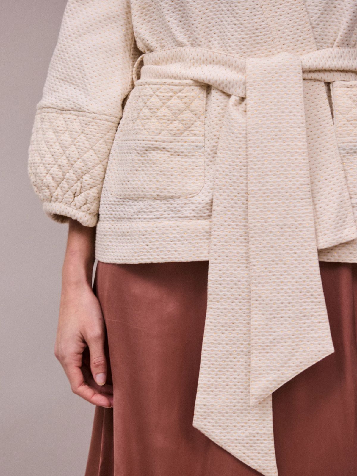 Deia  Lurex Kimono Jacket - Vintage White & Gold