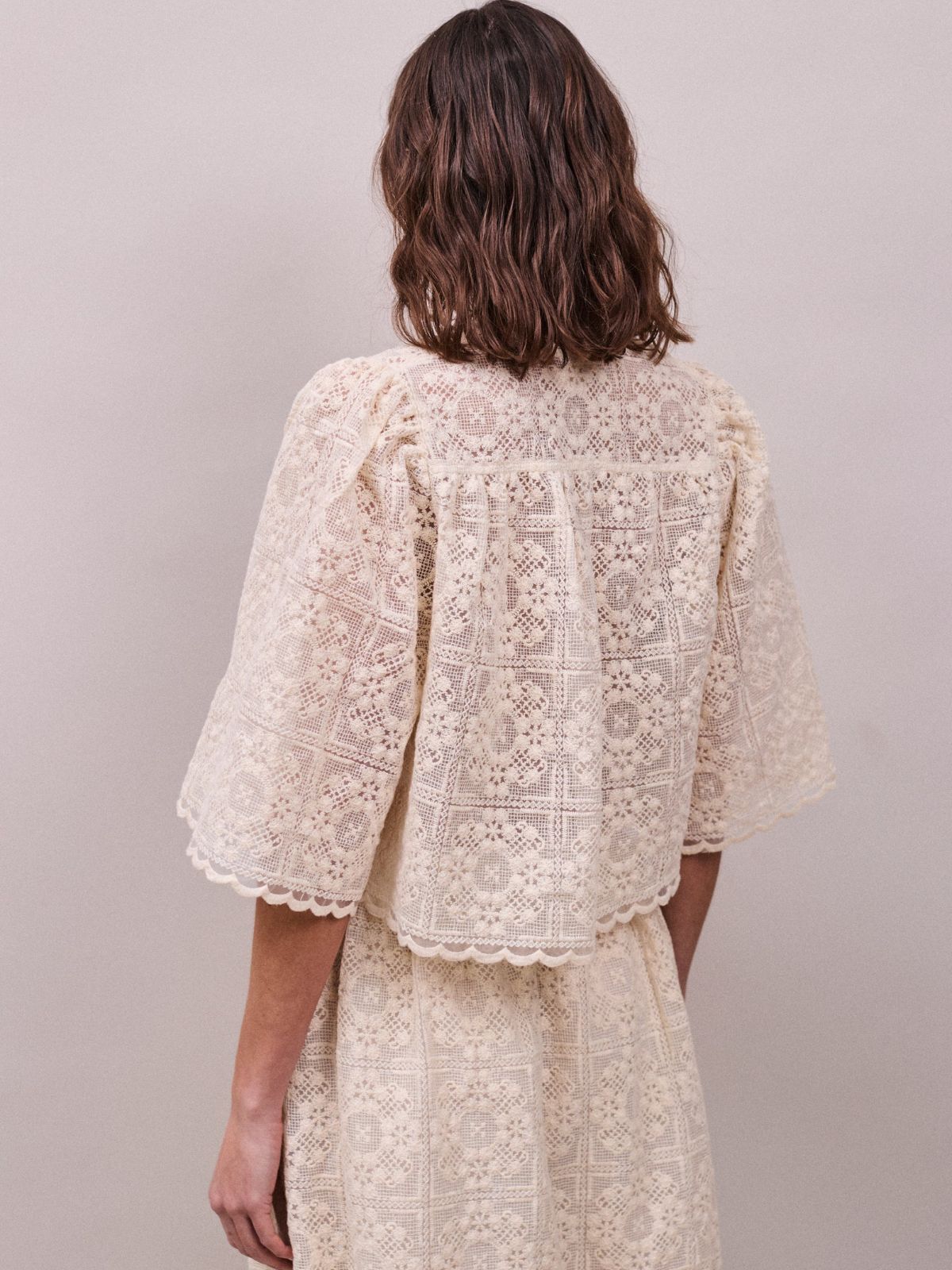 Jean lace Flower Top - Oyster
