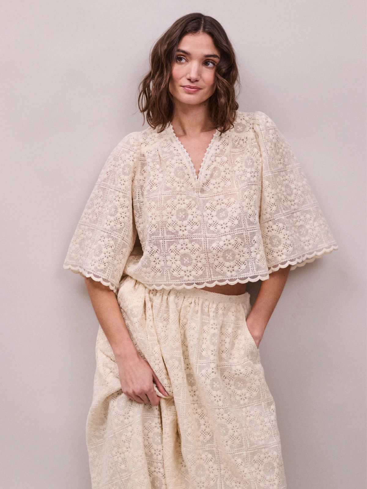 Jean lace Flower Top - Oyster