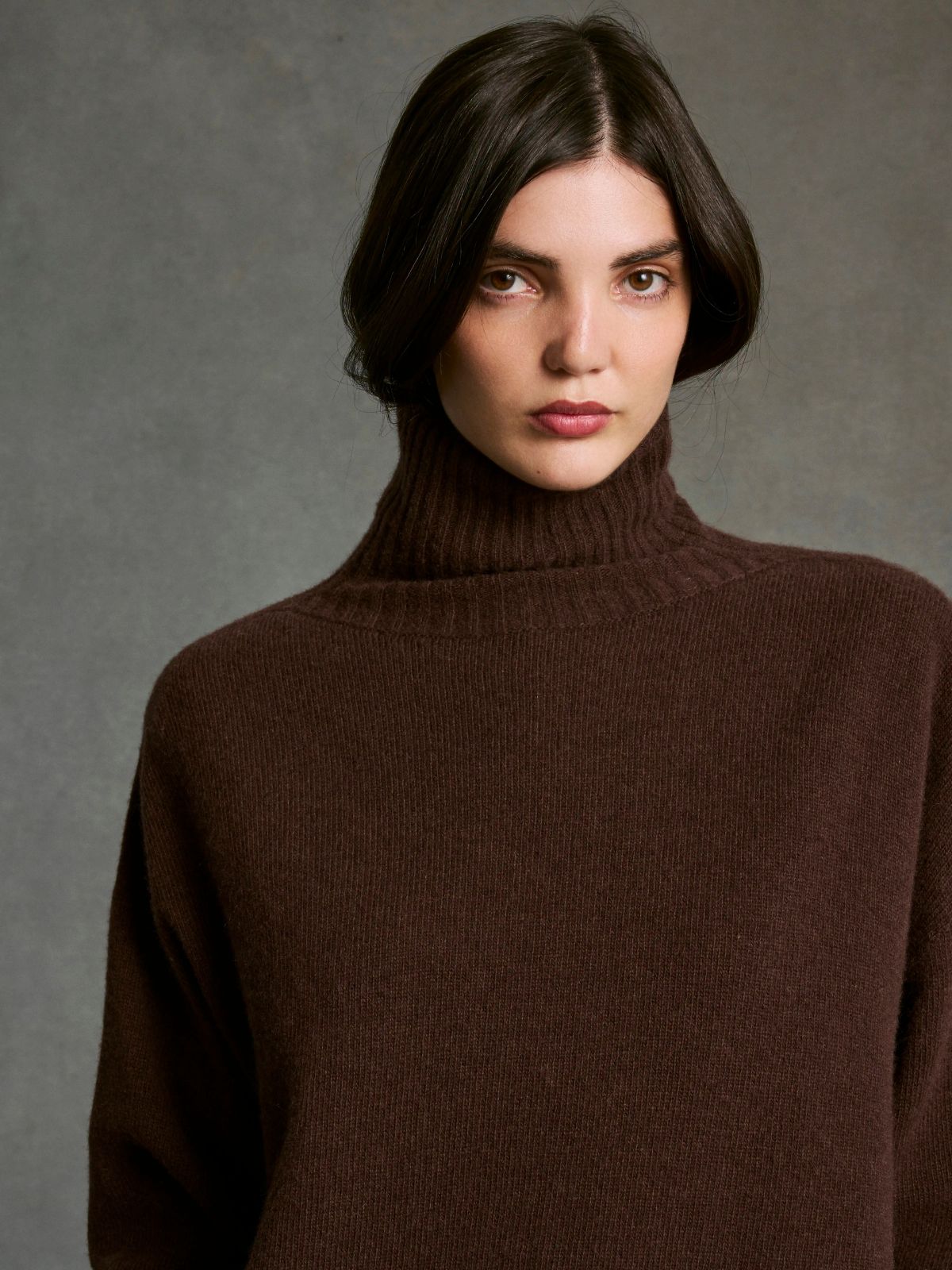 Sela Roll Neck Jumper - Chocolate