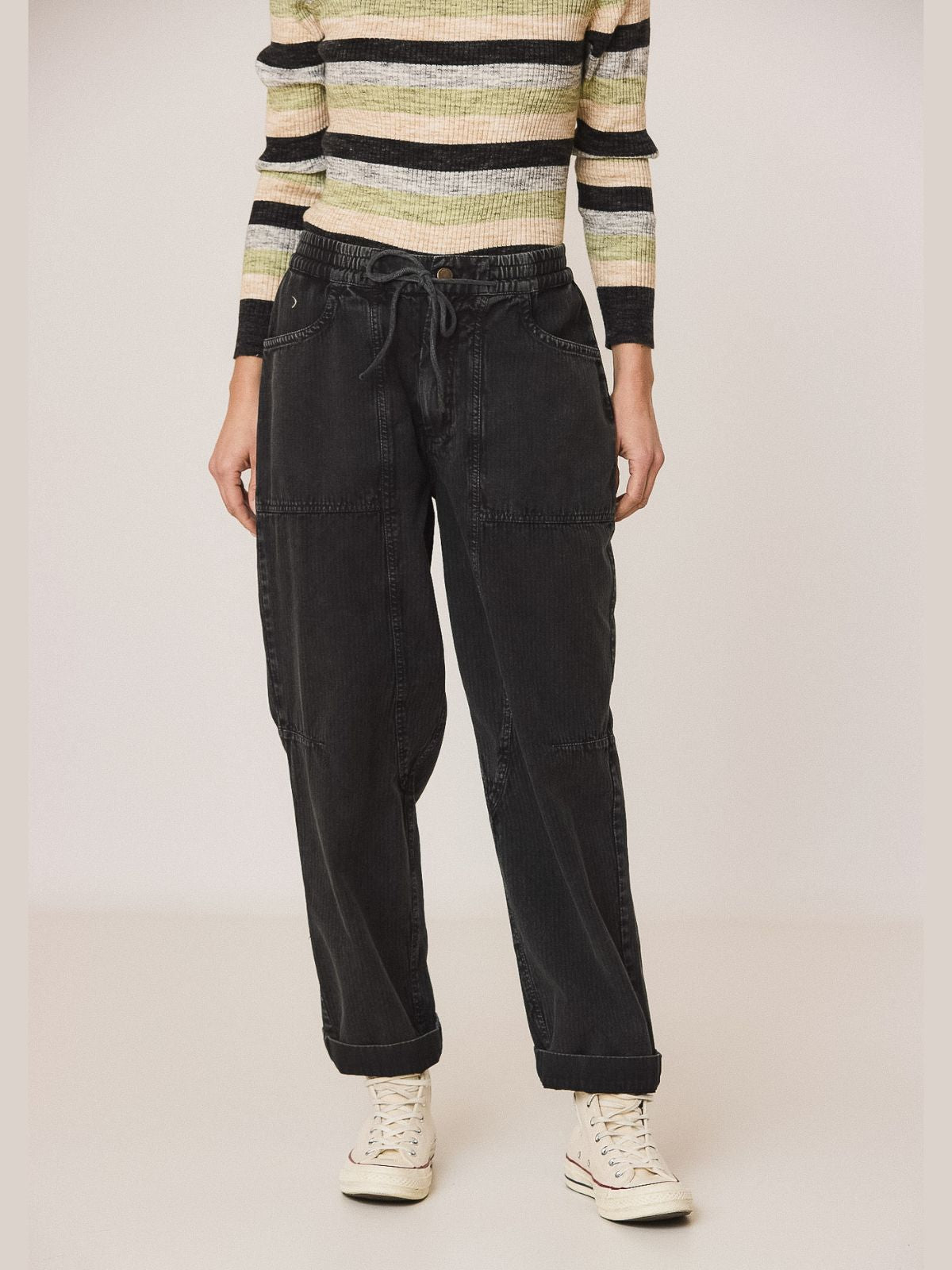Herringbone Carrot Pants - Black