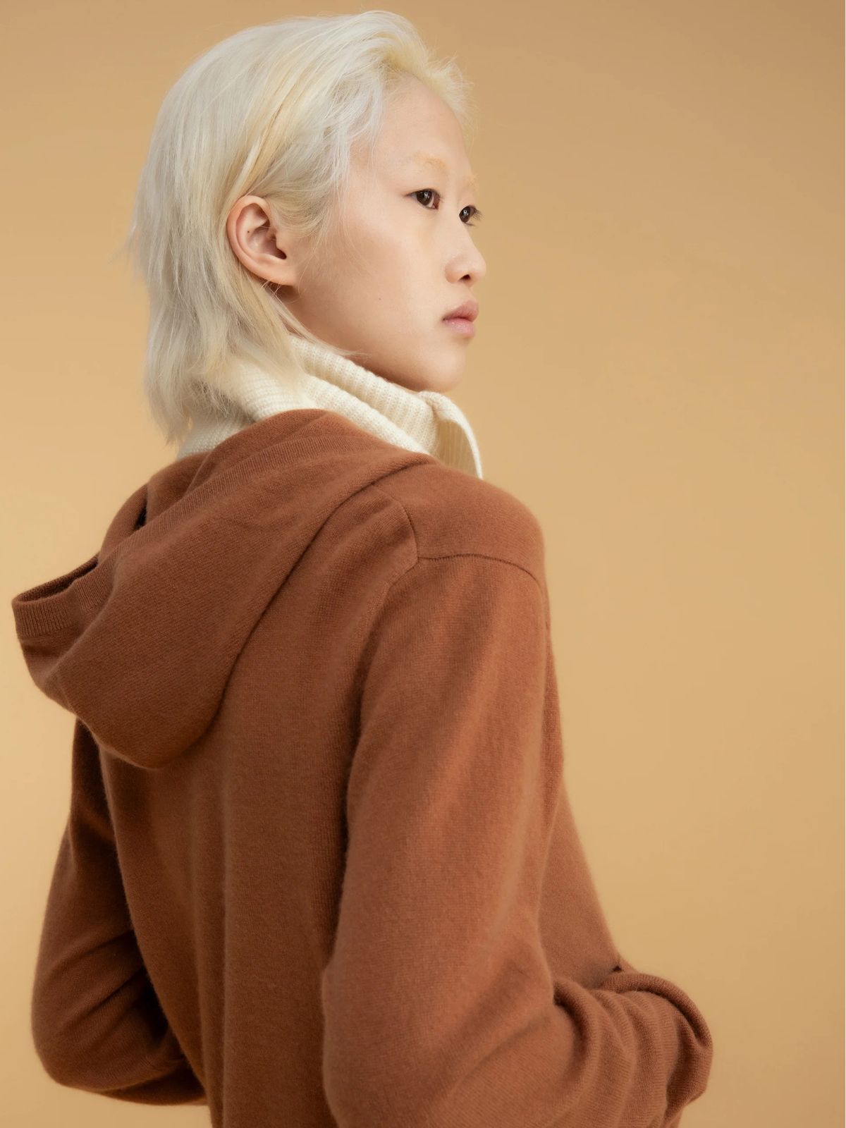 Knitted Cashmere Neck Tie - Cream