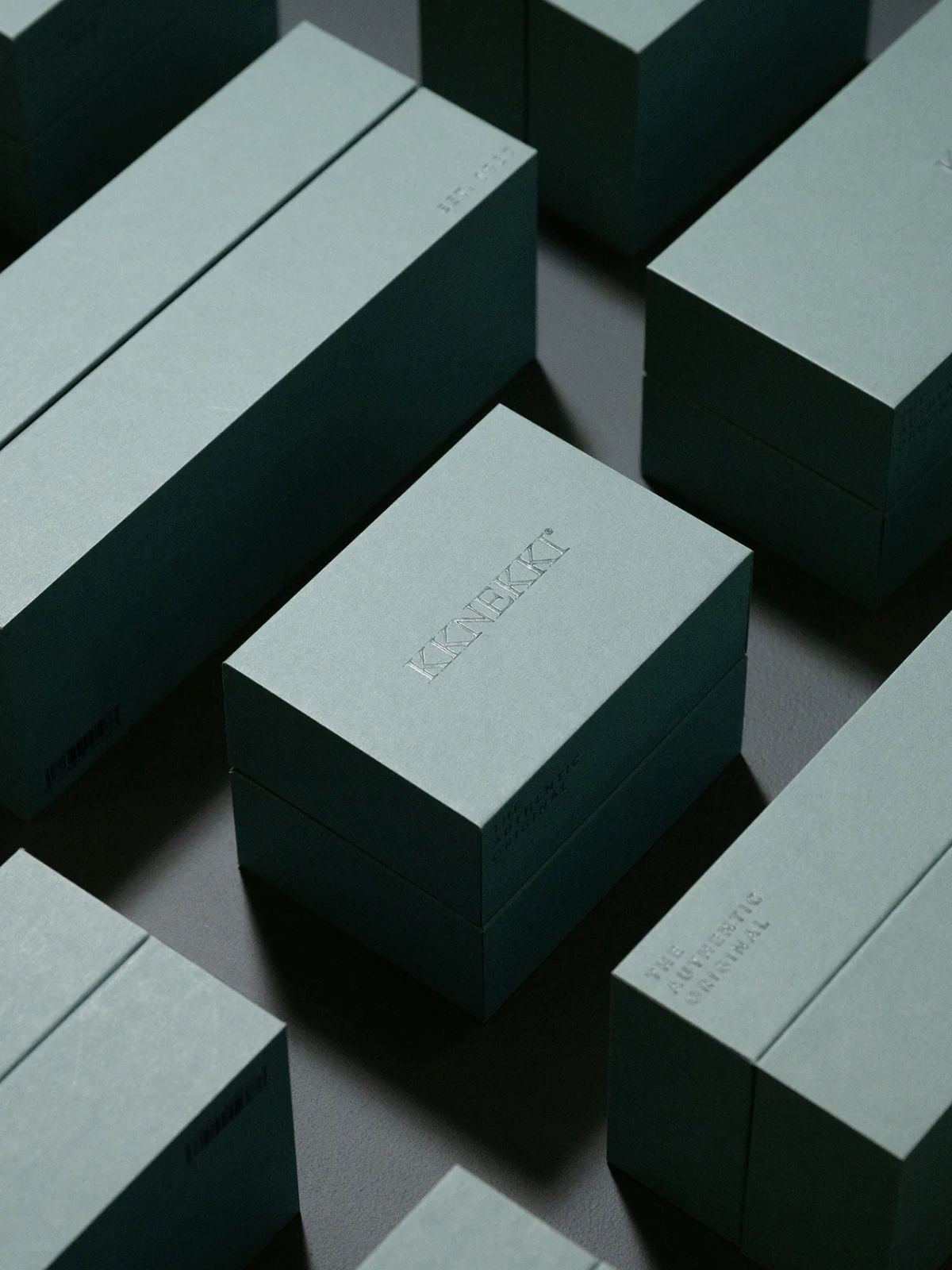 Kknekki Large Gift Box- Holds 20 Hair Ties