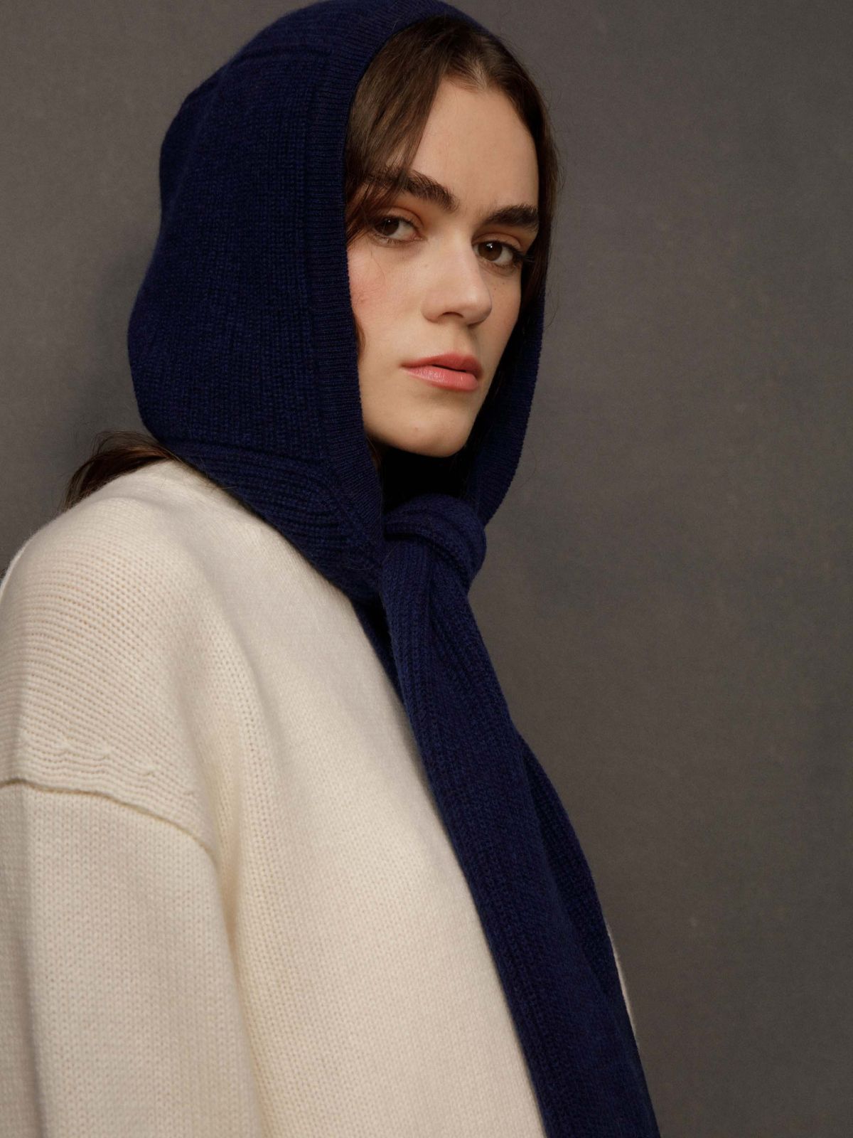 Knitted Bonnet & Neck Tie - Cosmos