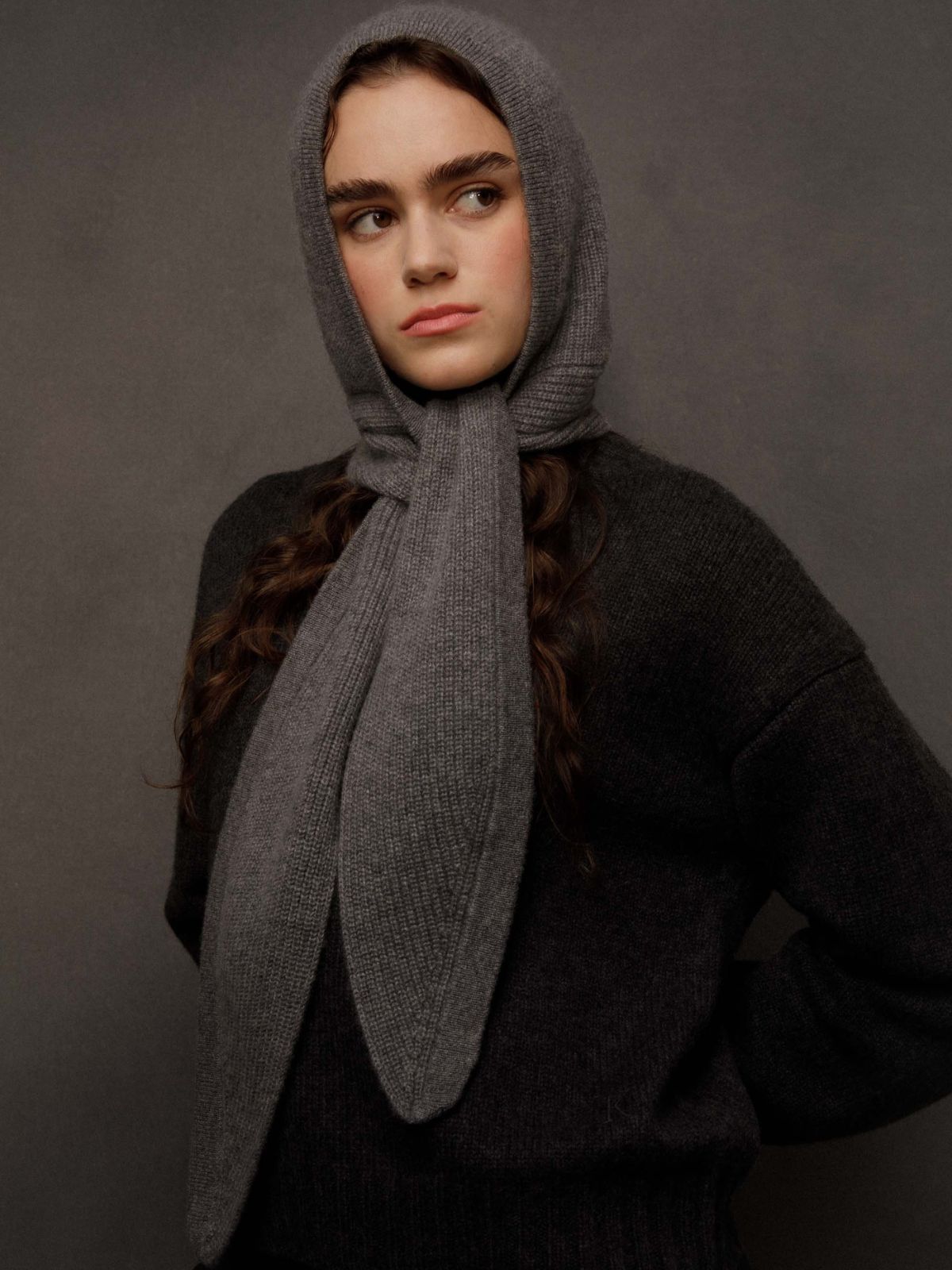 Knitted Bonnet & Neck Tie - Derby Grey