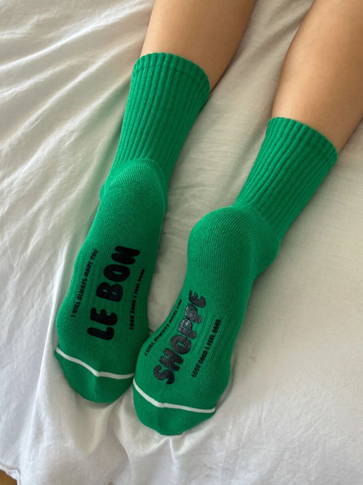 Iris Fashion - LE BON SHOPPE - Hugger Socks - Kelly + Black