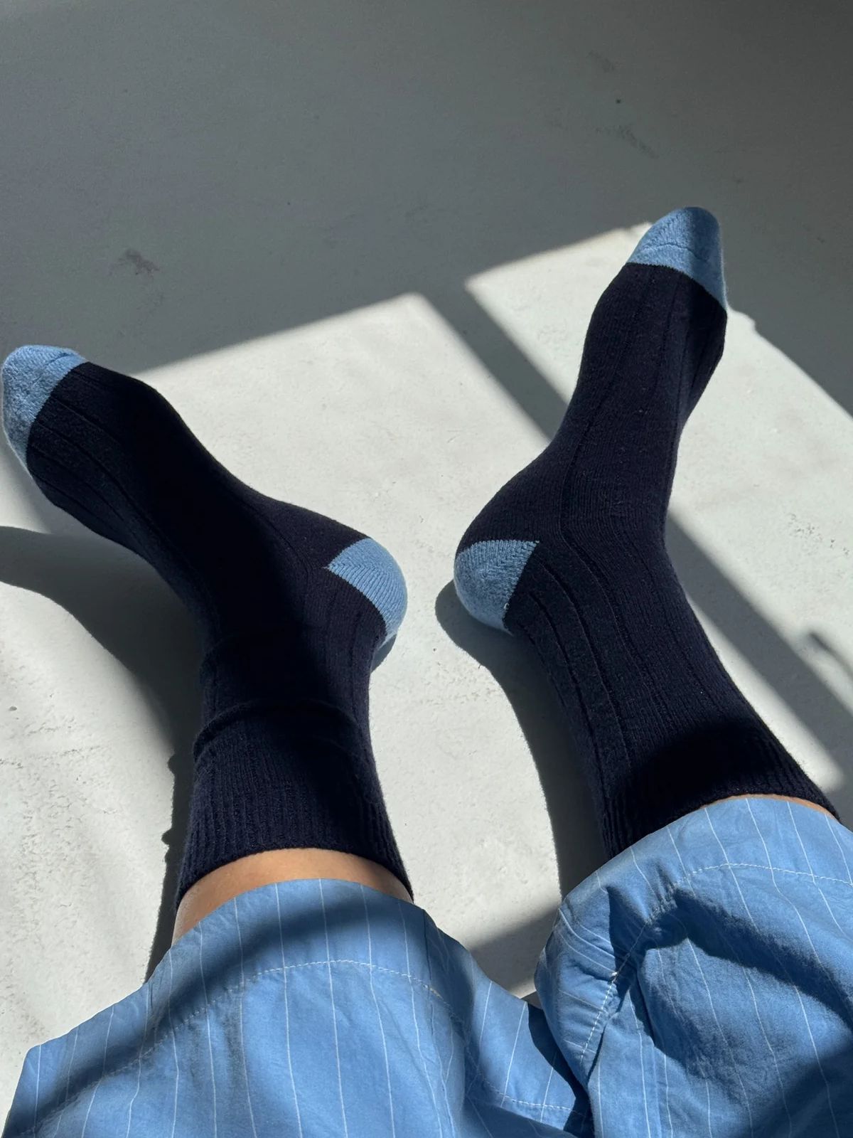 Extended Cashmere Blend Socks - Navy