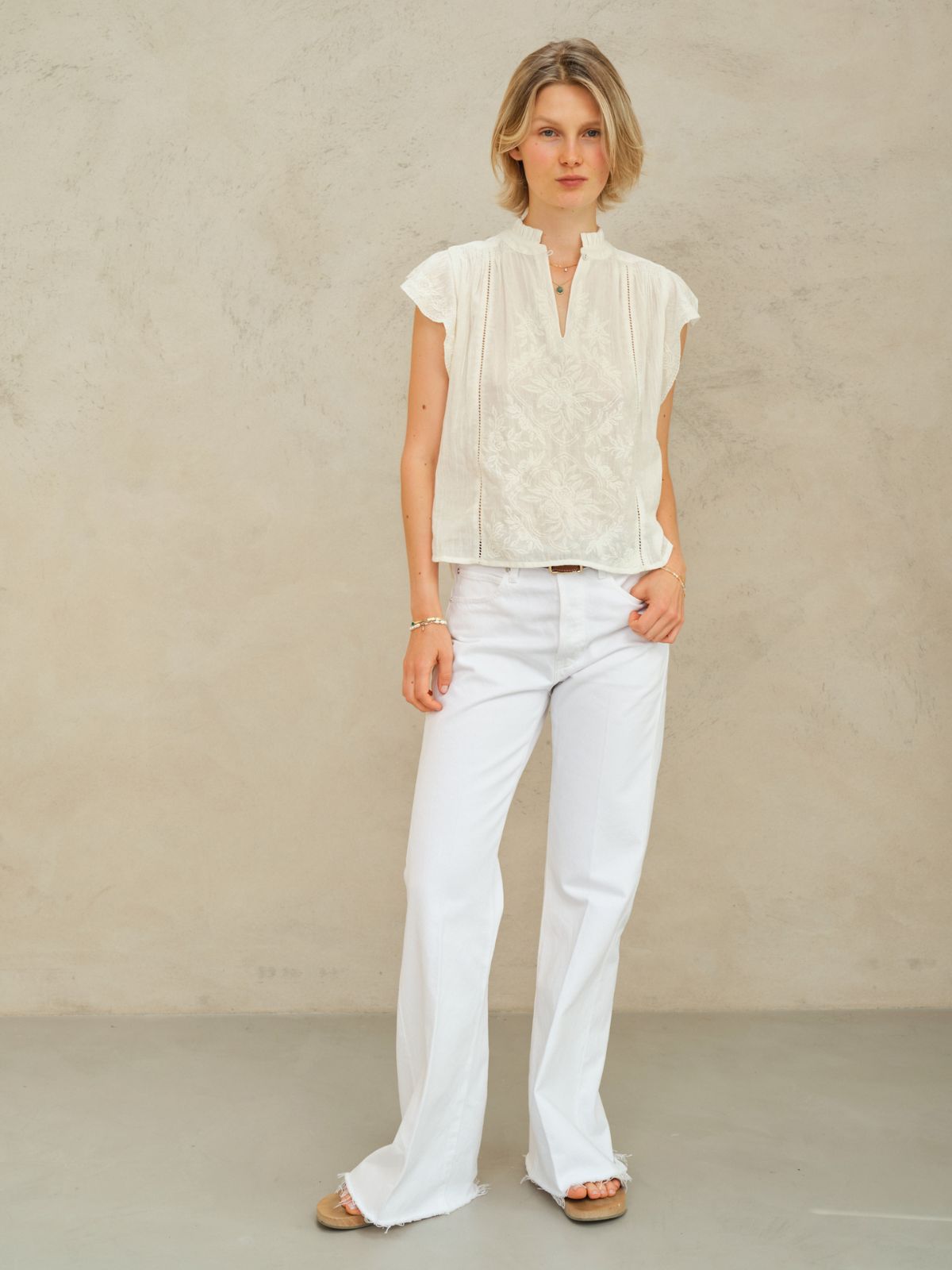 Lilia Embroidered Top - Ecru