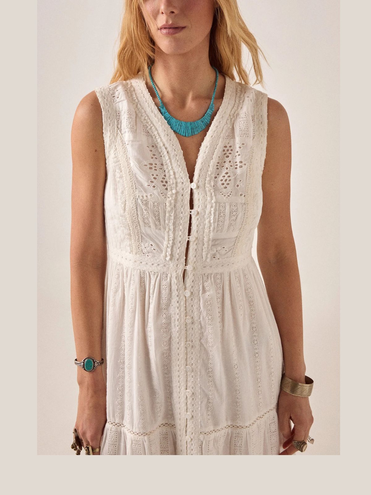 Gino Embroidered Dress - Cream