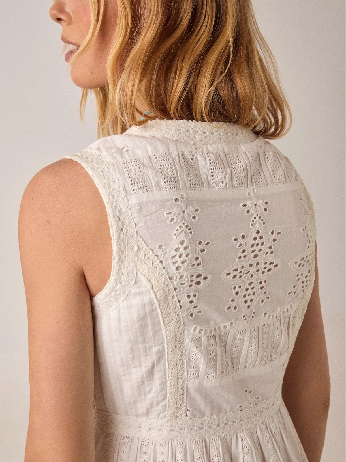 Gino Embroidered Dress - Cream