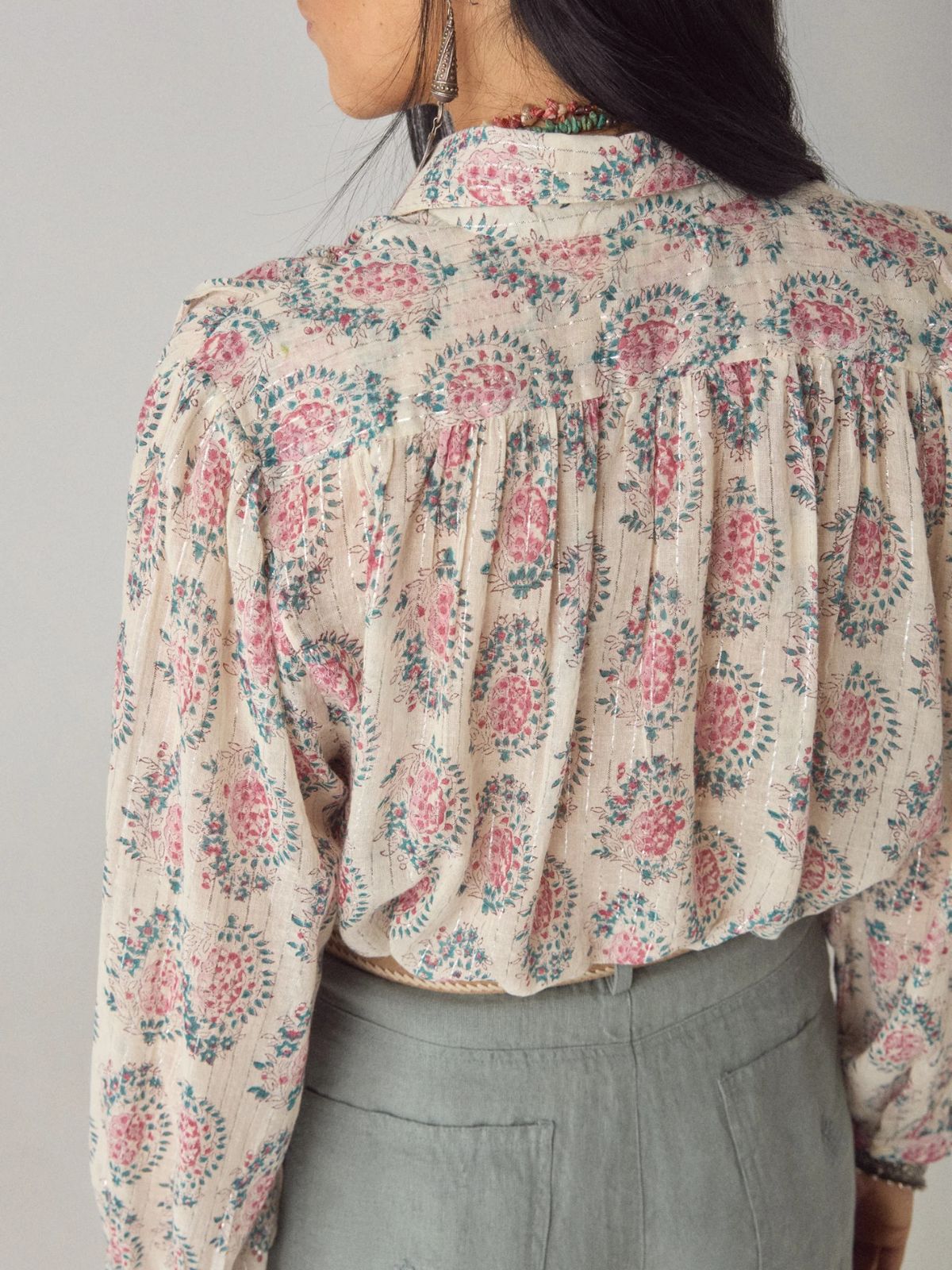Iris Fashion - MAISON HOTEL - Mary  Azalea Print Lurex Shirt - Ecru