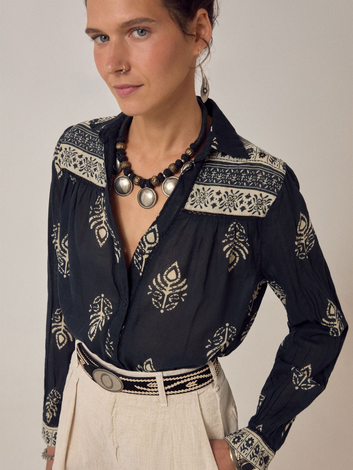 Rani Leaves Top - Black