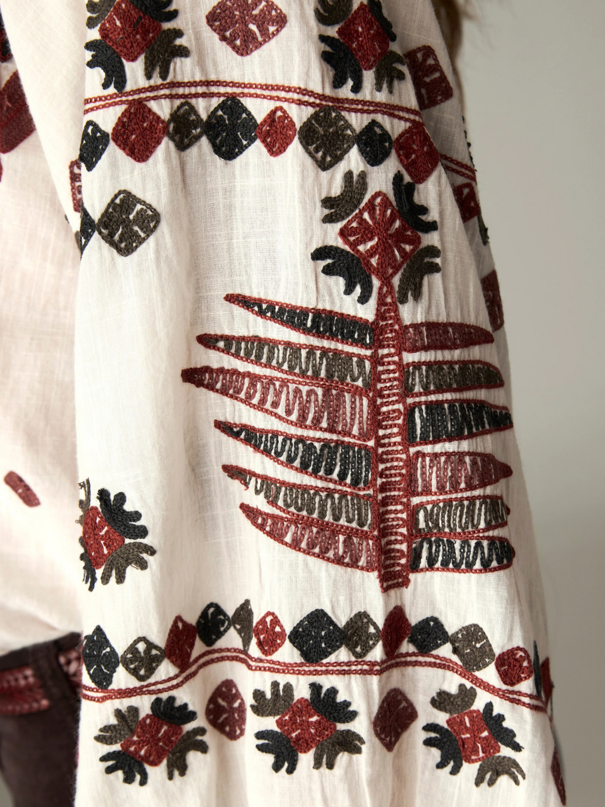 Robin Embroidered Blouse - Cream