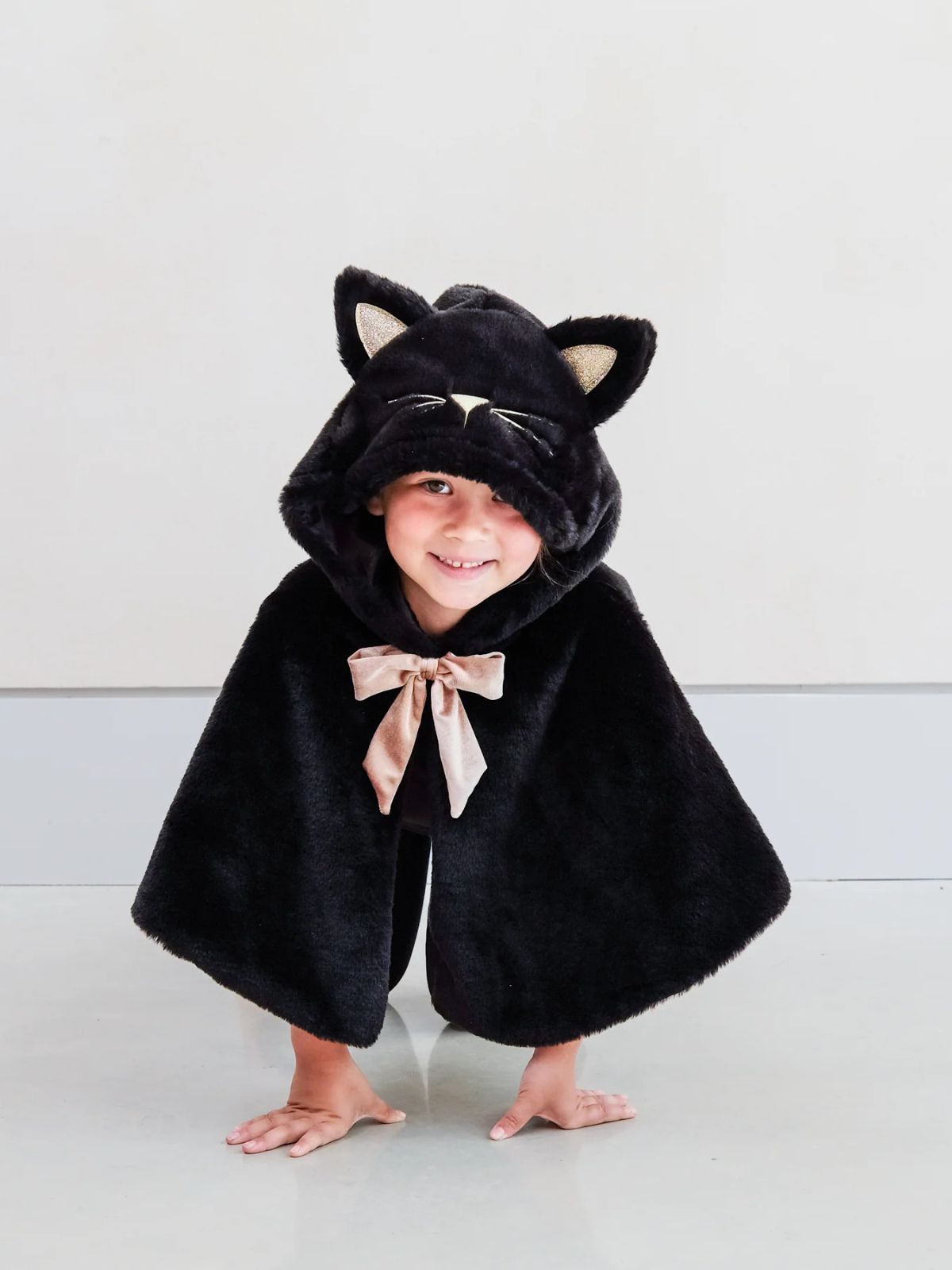 Cat Cape - Black