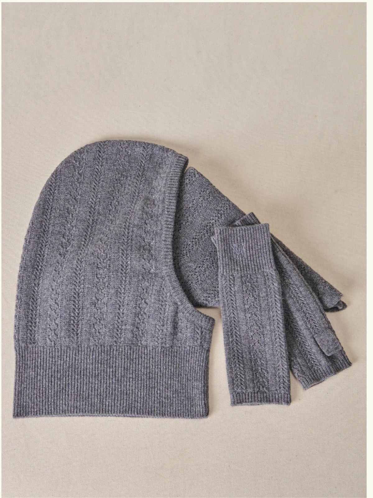 Agnes Twisted Hood - Grey