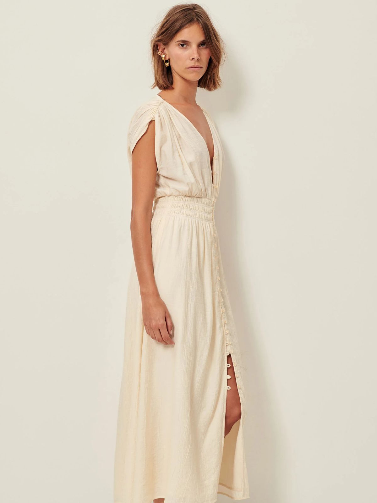 Iris Fashion - SESSUN - Galiane Smocked Dress - Cream