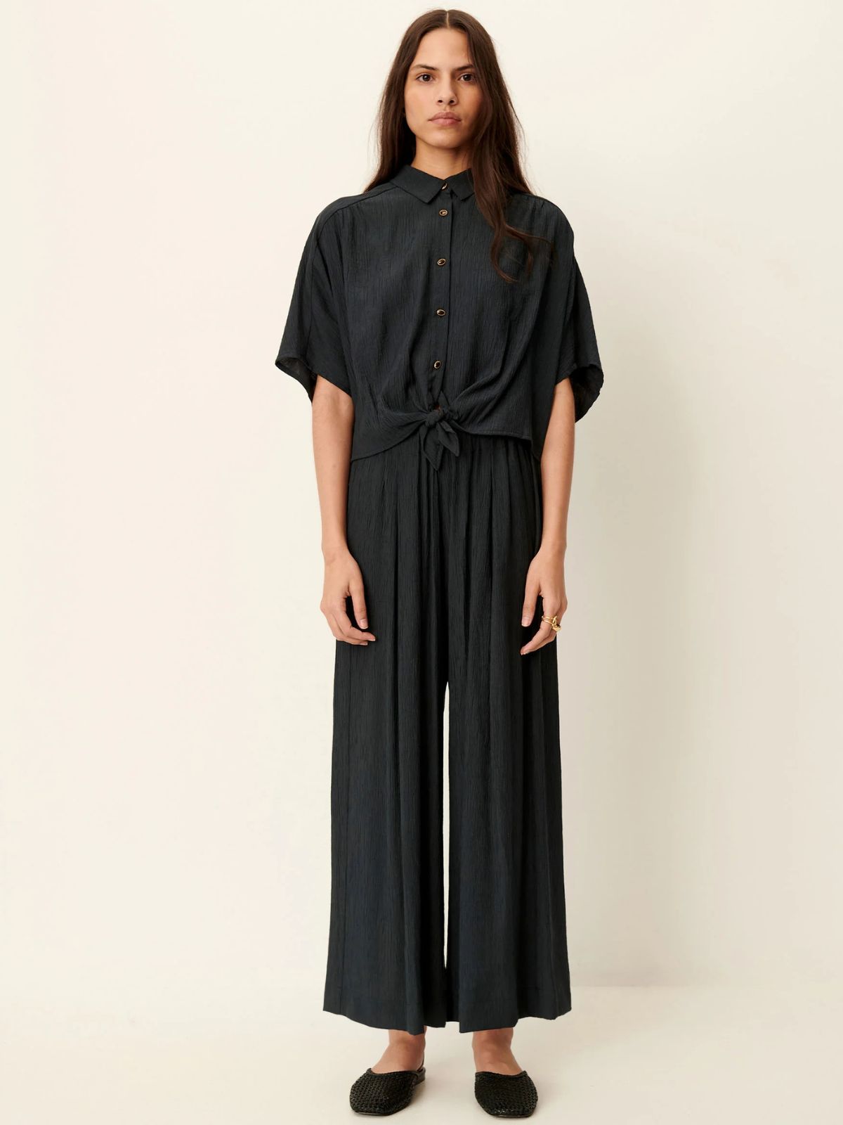 Iris Fashion - SESSUN - Isla Minima Wide Pants - Smoke Green