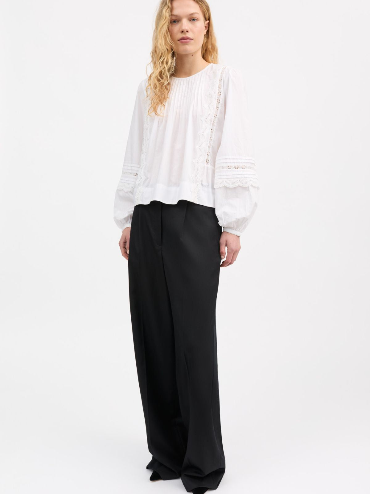 Leaf Embroidered Blouse - White