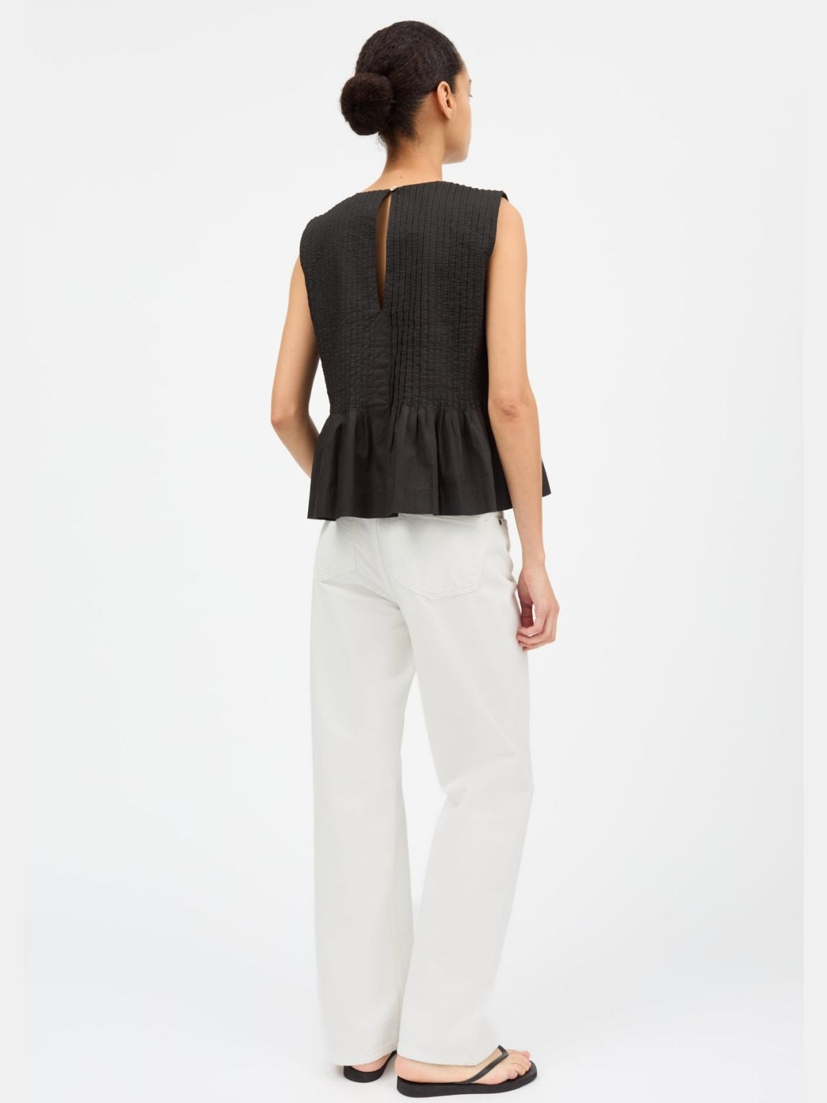 Pavlova Sleeveless Top - Black