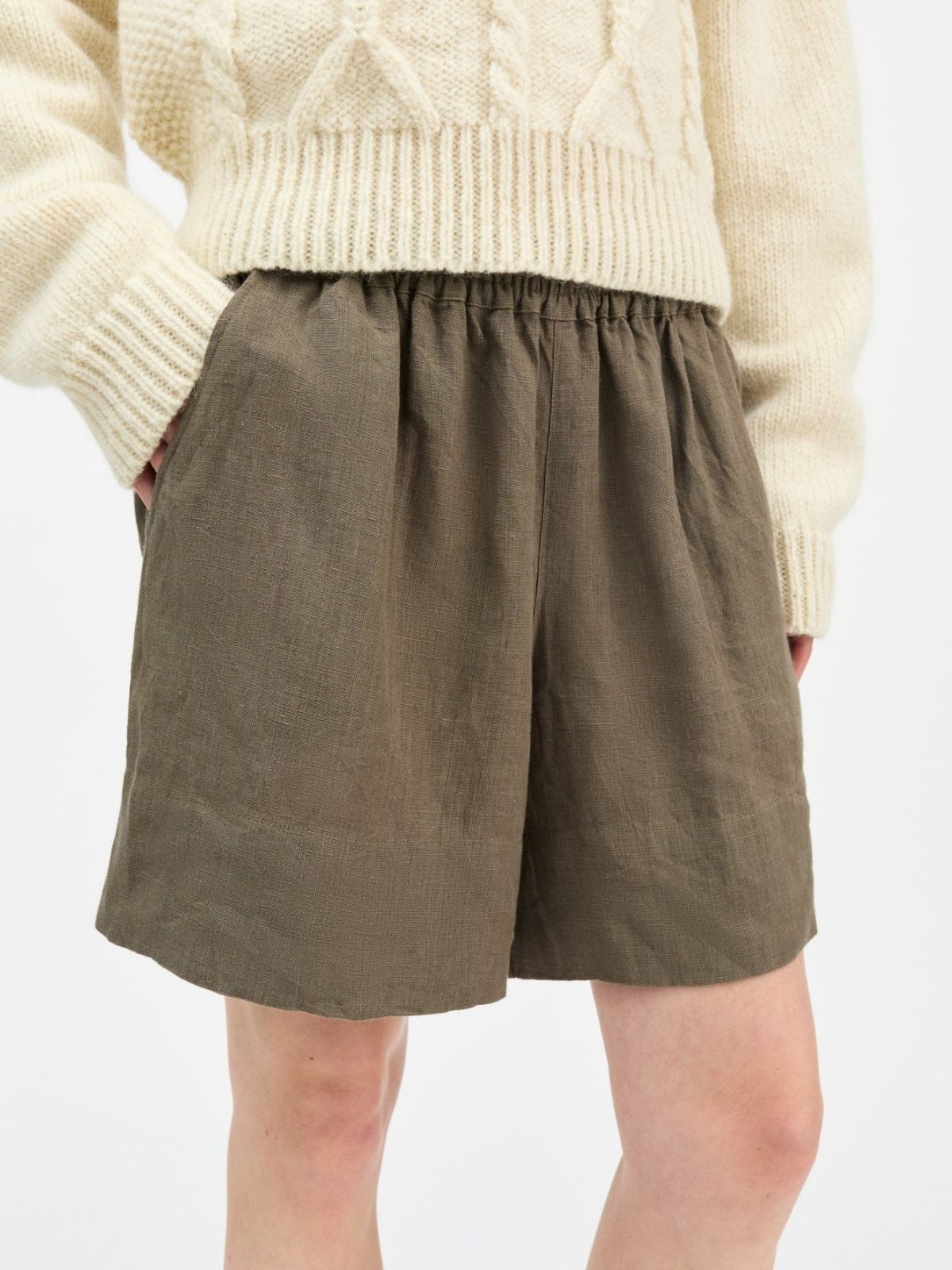 Vetiver Shorts - Khaki