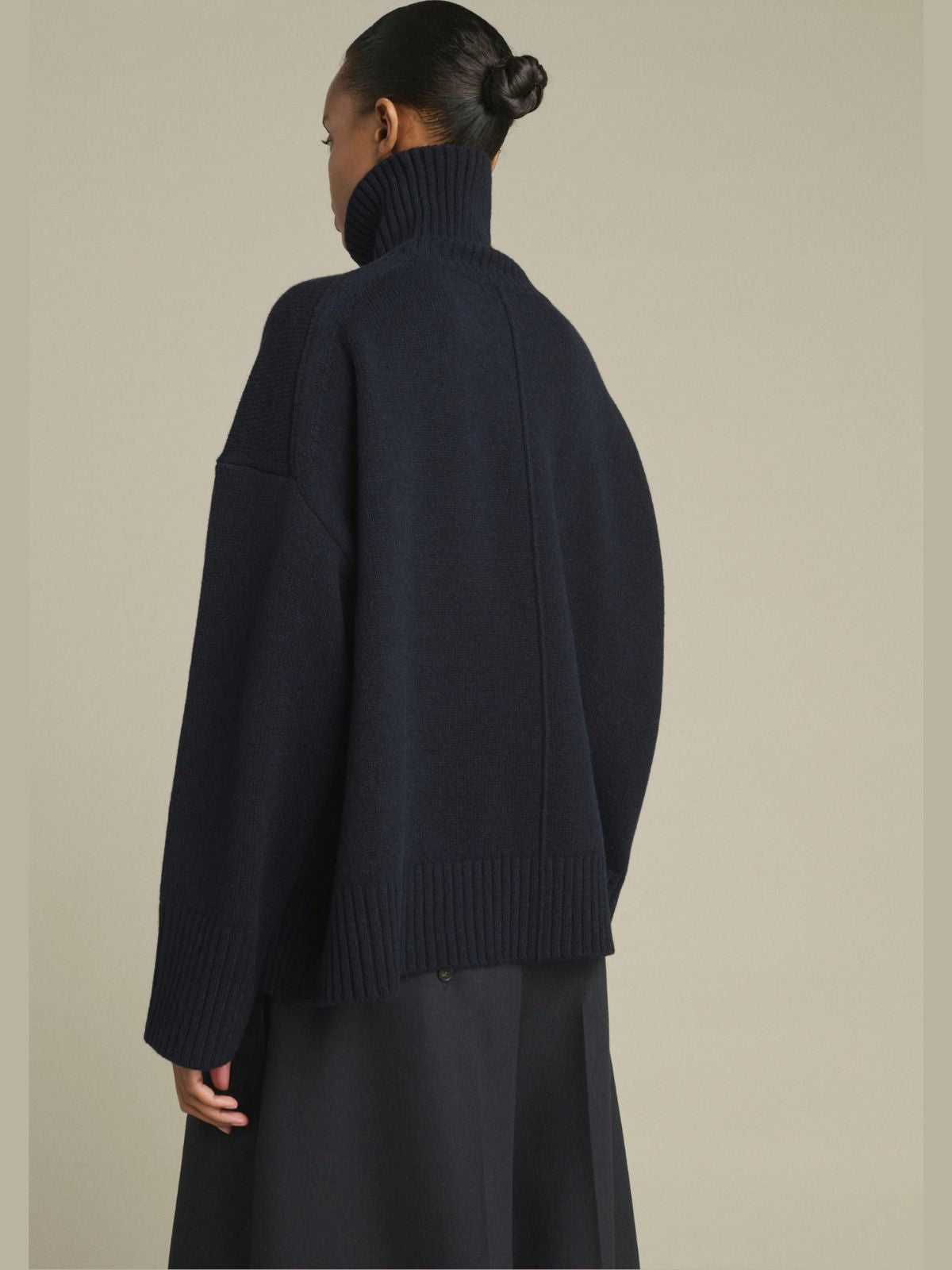 William Roll Neck Jumper - Navy