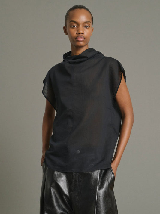 Izumi Sleeveless Blouse - Black