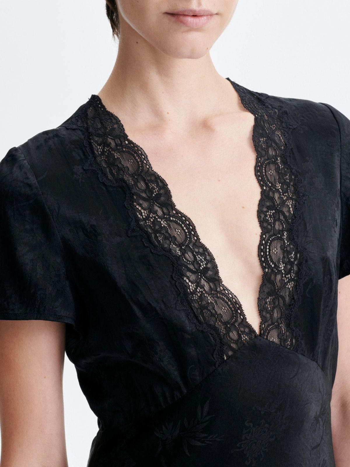 Hollie Lace Dress - Black