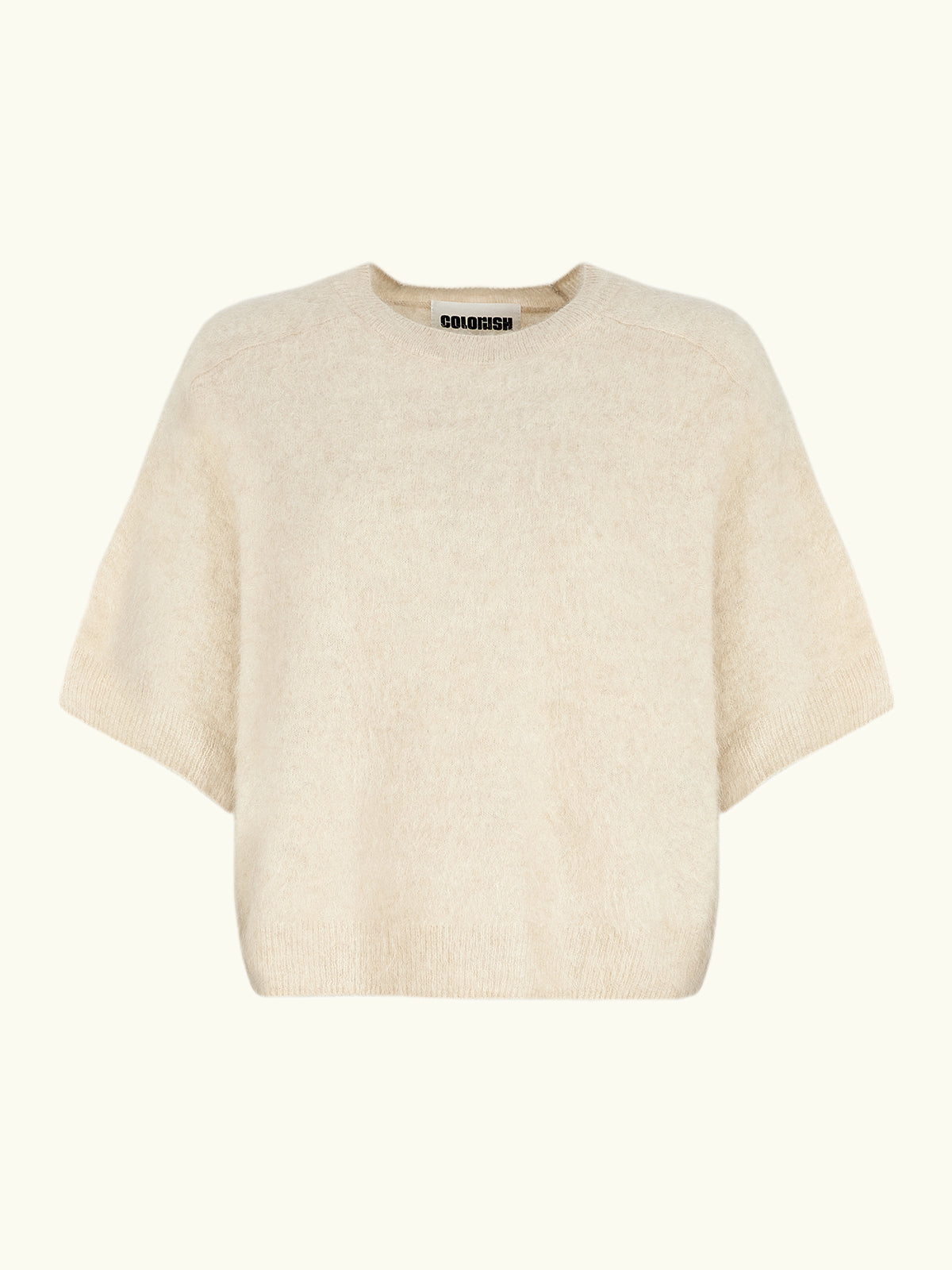 color:CREAM