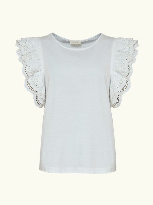color:WHITE