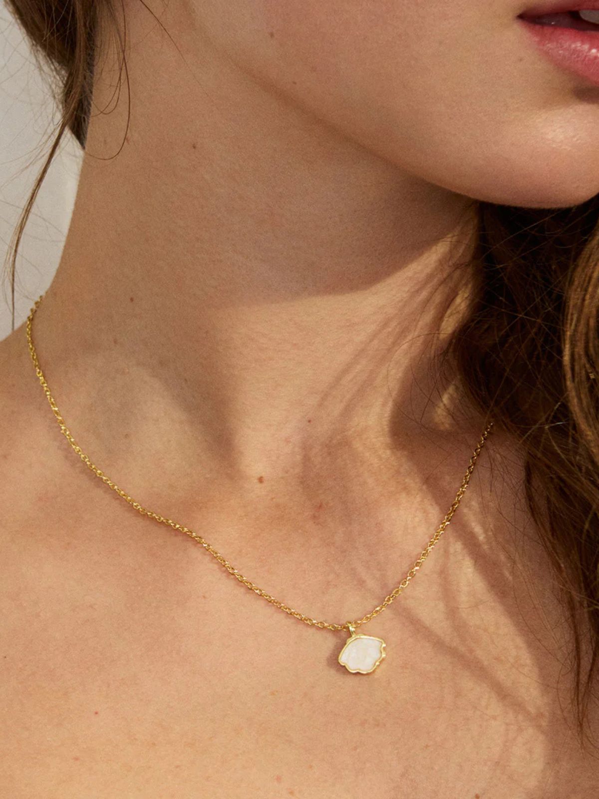 Iris Fashion - BY IRIS - Naxos Mini Shell Necklace - Cream