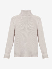 color:Cream